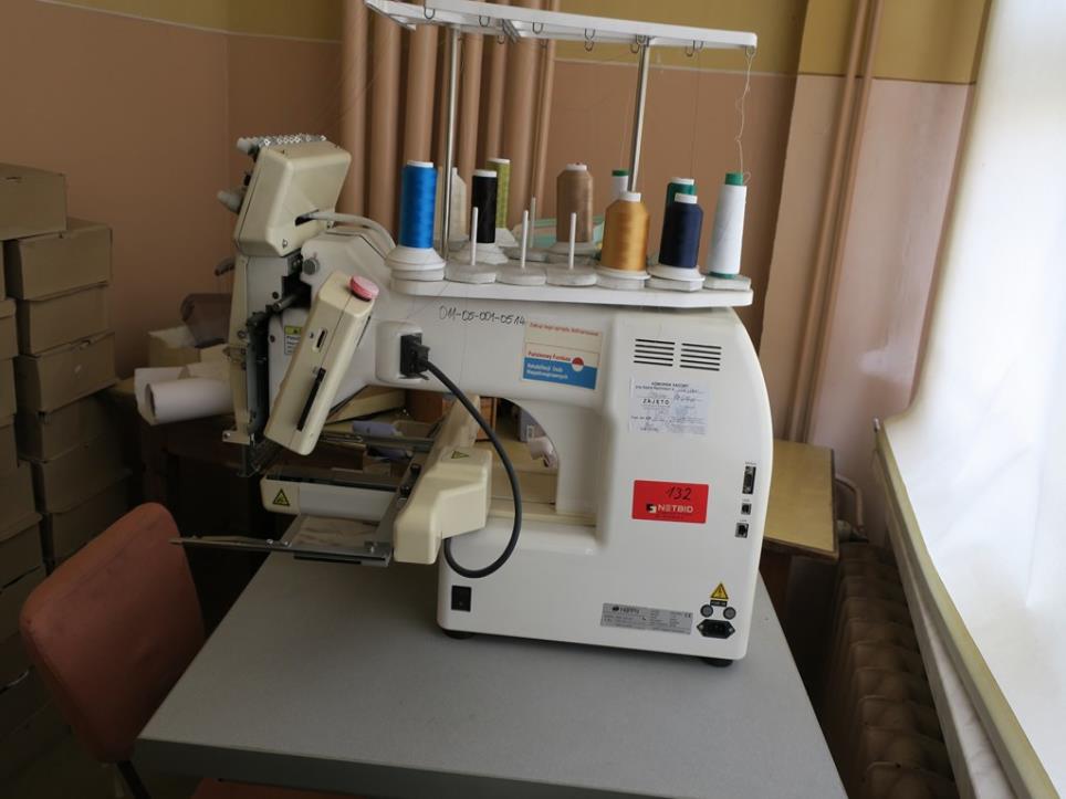 sewing machines and equipment-3